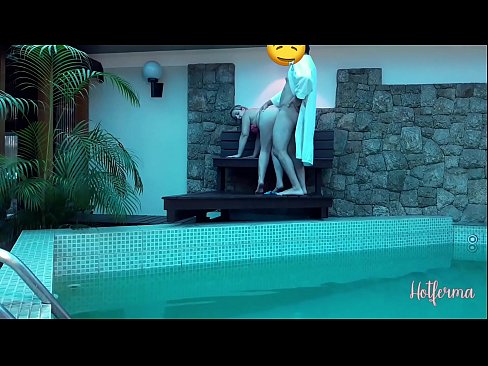 ❤️ Boss ngajak babu ka kolam renang, tapi teu bisa nolak a panas video bangsat dina pornosu.killvs.top ❌❤