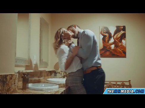 ❤️ Nalika pirang busty seduces anjeun dina restroom umum video bangsat dina pornosu.killvs.top ❌❤